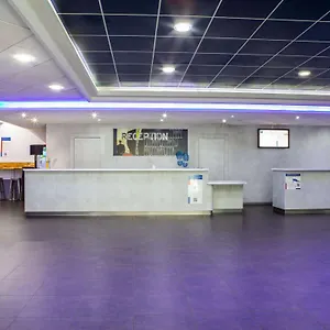 hotellátogatás