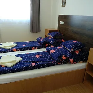 hotellátogatás
